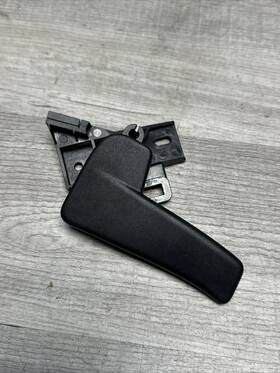 517823633a Volkswagen Jetta Hood Bonnet Release Open Opener Handle And Bracket Oem 2012