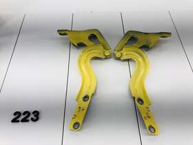 5c5823301a Volkswagen 12-19 Beetle Front Right And Left Side Hood Bonnet Hinge Support Oem
