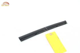 5g0823709a Volkswagen Golf Hood Bonnet Right Side Weatherstrip Seal Oem 2015 - 2021