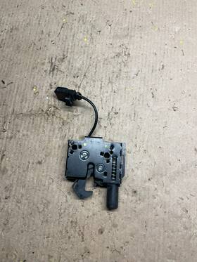 8s0-823-509-b Volkswagen 2020 To 2024 Volkswagen/audi Atlas Lock And Switch 8s0823509b Oem F1153