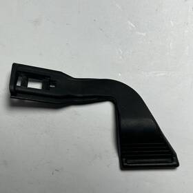 8650491 Volvo Oem Xc90 2006 / 2002-2014 Under Hood Release Handle Latch Bonnet