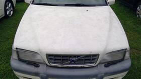 94835477 Volvo Hood Station Wagon Xc Fits 98-00 70 Series Oem