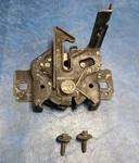 05-09 Ford Mustang Mt Hood Lock Latch Oem. Fixed Price $19.99.