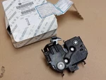 Alfa Romeo Giulia Right Bonnet Hood Lock Catch 2016-ON 50563896 Genuine New. Fixed Price $73.05.