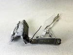 16-20 Kia Sorento Hood Bonnet Left & Right Side Hinge Support Set White Oem. Fixed Price $70.00.