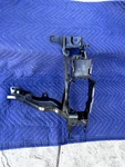 Oem Bmw X5 G05 Front Right Headlight Mount 51647421710 Genuine. Fixed Price $220.00.