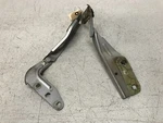 03-10 Porsche Cayenne Front Left & Right Hood Hinges Bracket Set, Oem LOT3259. Fixed Price $45.00.