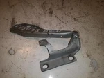 Hinge, Bonnet Volvo V50 2005 30716252. Fixed Price $16.74.