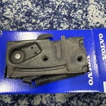 2018 - 2023 Volvo XC60 Hood Bonnet Right Passenger Side Latch Lock Oem 32226109. Fixed Price $79.99.