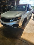 Sorento 2013 Passenger Hood Hinge. Fixed Price $65.00.