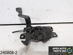 Oem 2004 Hyundai XG350 3.5L Hood Latch. Fixed Price $19.99.