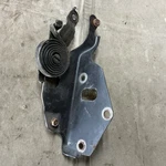 1999-2007 Chevy Silverado/gmc Sierra Driver Lh Hood Hinge 15705111L Oem White. Fixed Price $30.00.